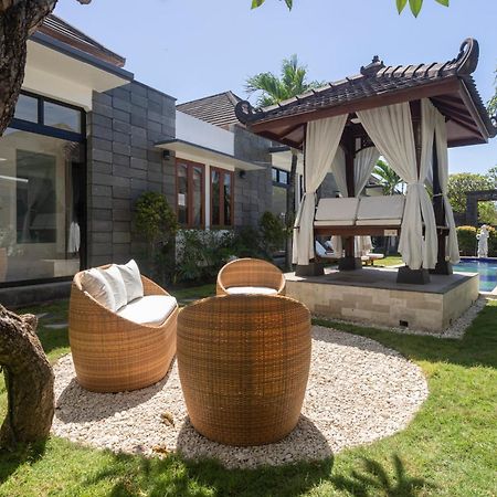 Designer Studio Emy Sanur Kültér fotó